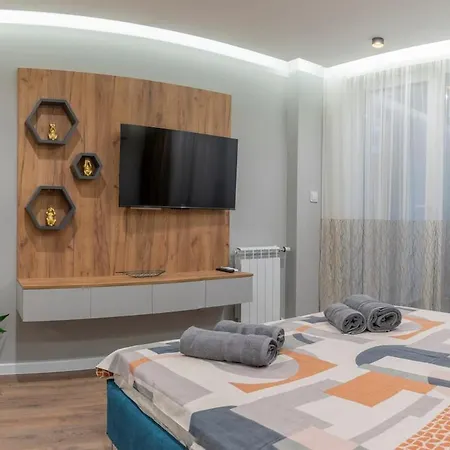 Apartament Luxury & Modern - Rowing Canal Płowdiw