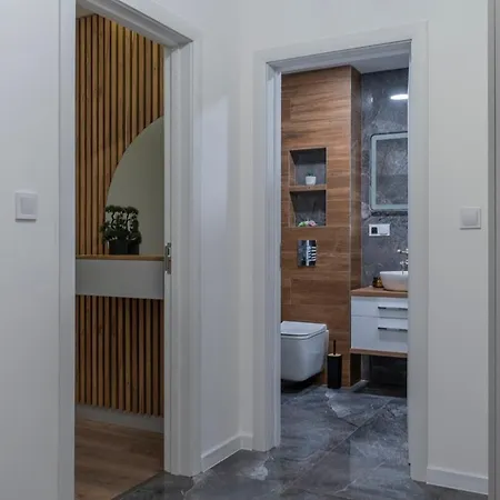 Luxury & Modern - Rowing Canal *