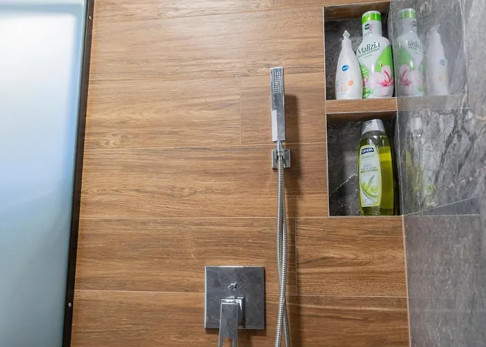 Luxury & Modern - Rowing Canal * بلوفديف