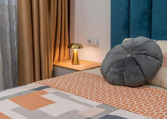 Luxury & Modern - Rowing Canal شقة