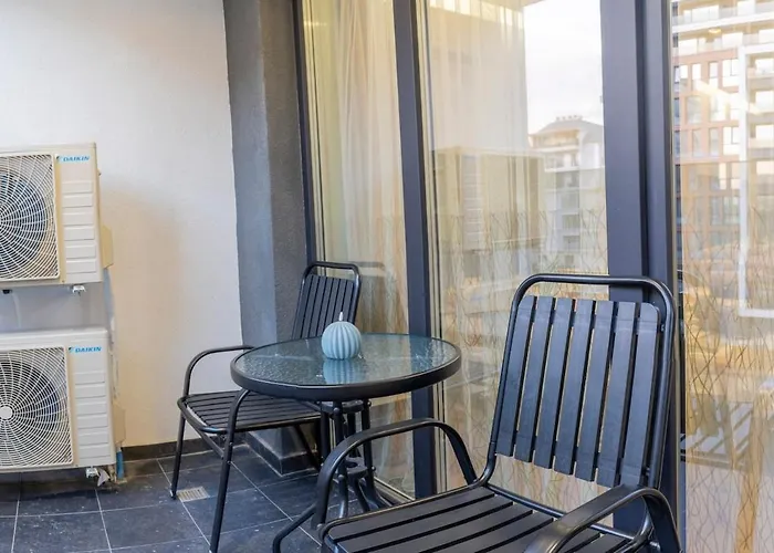 Апартамент Luxury & Modern - Rowing Canal *