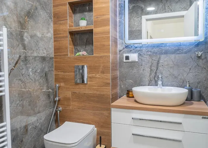 Апартамент Luxury & Modern - Rowing Canal Пловдив