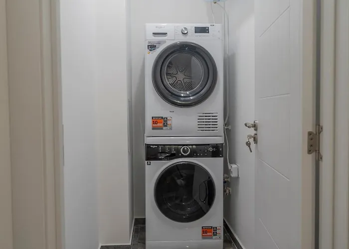 Апартамент Luxury & Modern - Rowing Canal Пловдив