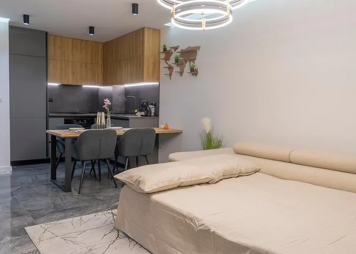 Luxury & Modern - Rowing Canal Апартамент *